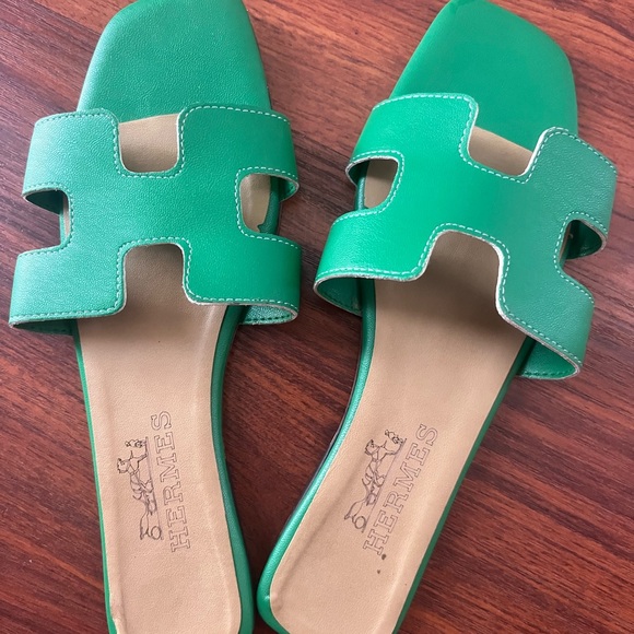 Green sandals - Picture 5 of 5